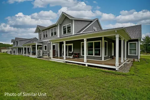 Exterior - 30 Kasnet Dr, Rye, NH 03870 photo 1 of 2