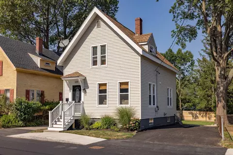 325 Bartlett St, Portsmouth, NH 03801