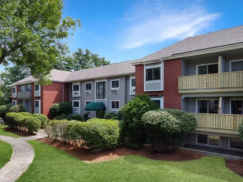 117 Cluff Crossing Rd #21, Salem, NH 03079