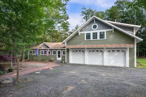 15 Loretta Ln, York, ME 03909