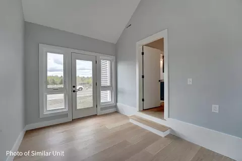 Entry Way - 34 Kasnet Dr, Rye, NH 03870 photo 3 of 5
