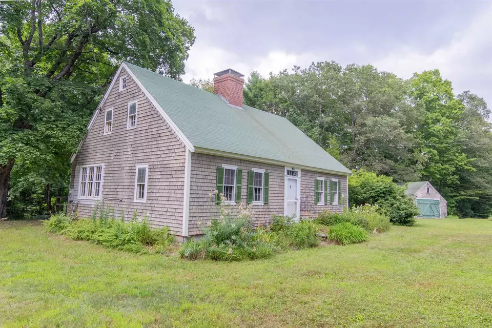 Exterior - 515 Hollow Hill Rd, Tamworth, NH 03886 photo 6 of 20