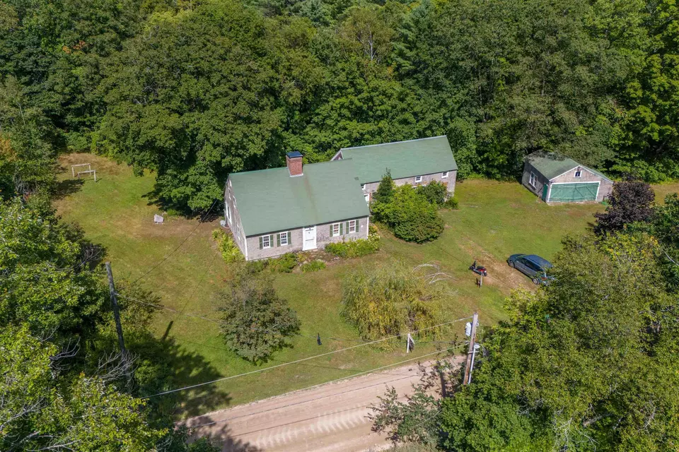 Exterior - 515 Hollow Hill Rd, Tamworth, NH 03886 photo 5 of 20