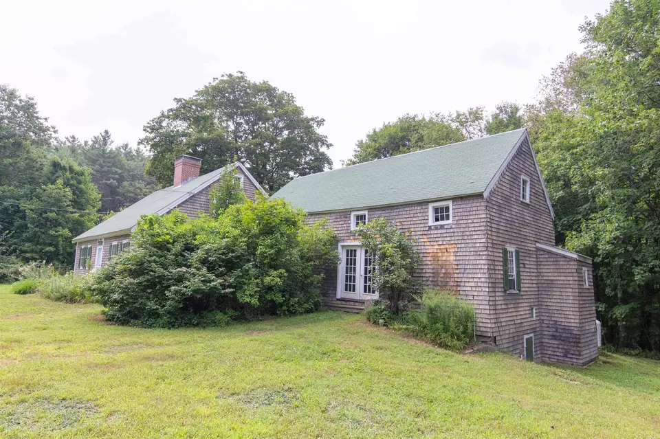 Exterior - 515 Hollow Hill Rd, Tamworth, NH 03886 photo 1 of 20