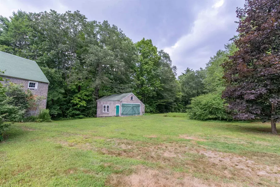 Exterior - 515 Hollow Hill Rd, Tamworth, NH 03886 photo 4 of 20