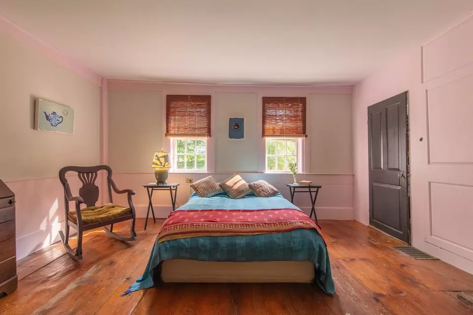 Bedroom - 515 Hollow Hill Rd, Tamworth, NH 03886 photo 4 of 9