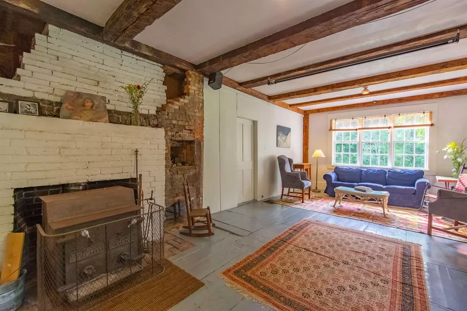 Living - 515 Hollow Hill Rd, Tamworth, NH 03886 photo 3 of 3