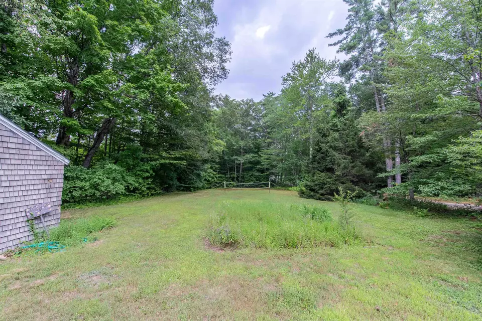 Exterior - 515 Hollow Hill Rd, Tamworth, NH 03886 photo 11 of 20
