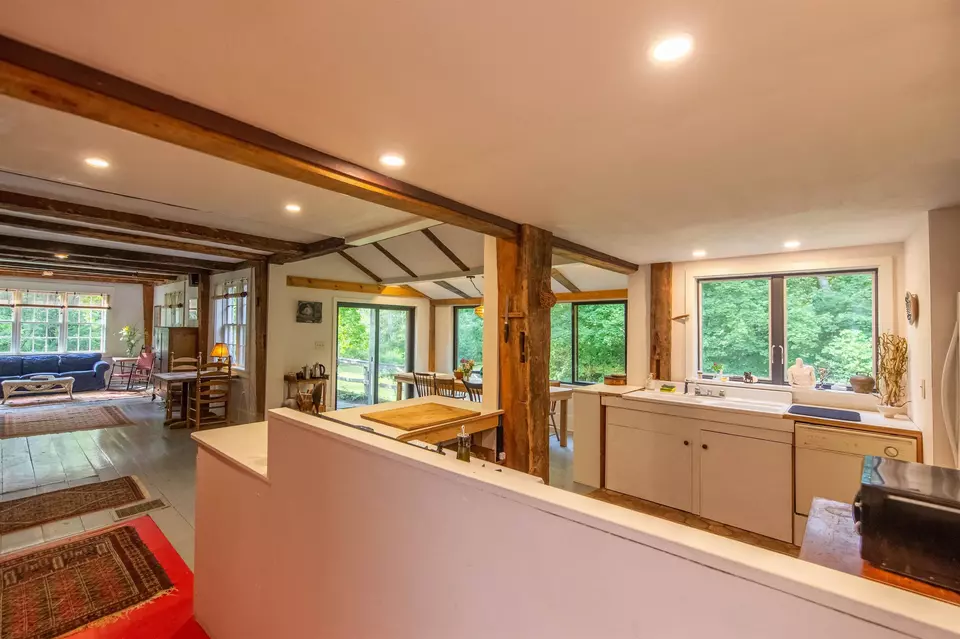 Entry Way - 515 Hollow Hill Rd, Tamworth, NH 03886 photo 2 of 7