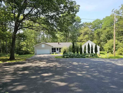 10 Treeline Dr, Claremont, NH 03743