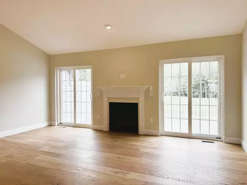 Living - 3 Connor Ct # B, Epping, NH 03042 photo 3 of 3