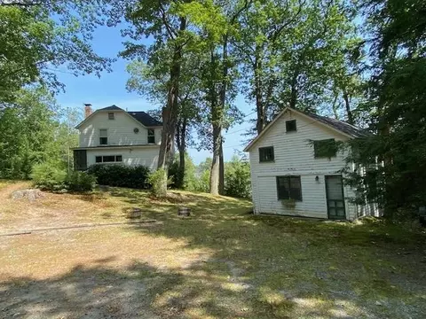 21 Hospitality Way, Newbury, NH 03255