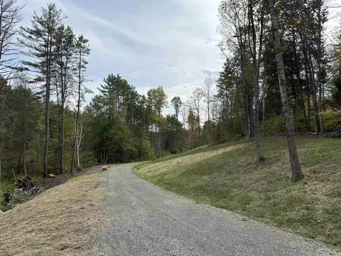 932 Middle Rd, Dummerston, VT 05301 photo 34