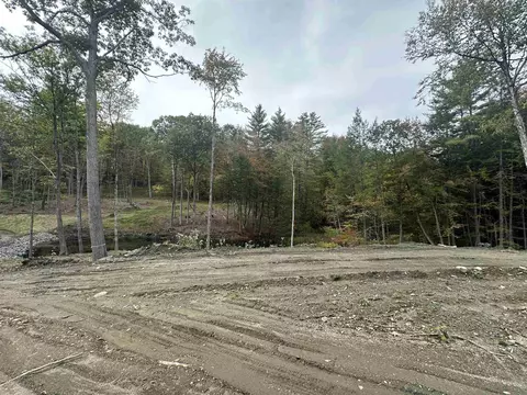 932 Middle Rd, Dummerston, VT 05301 photo 6