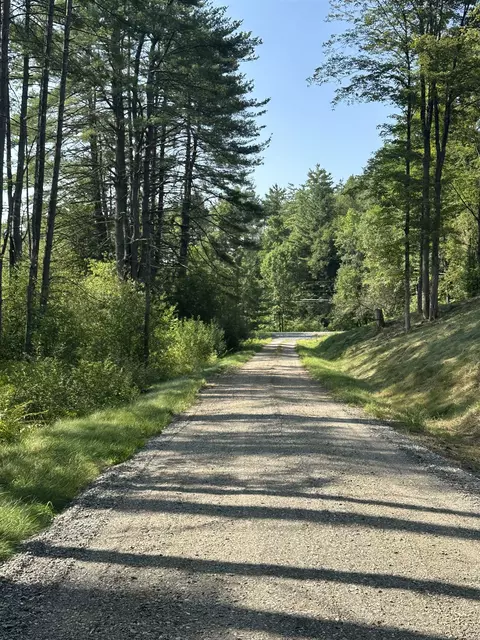 932 Middle Rd, Dummerston, VT 05301 photo 30