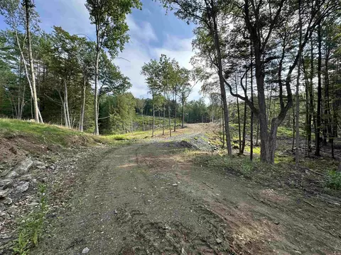 932 Middle Rd, Dummerston, VT 05301 photo 13