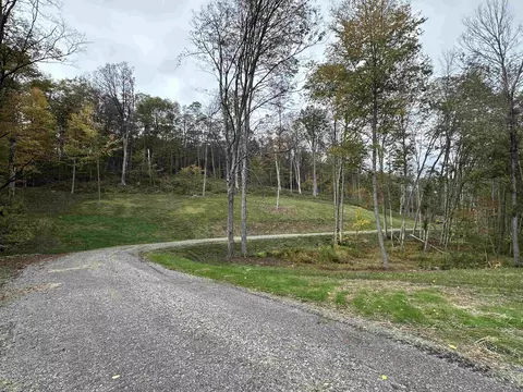 932 Middle Rd, Dummerston, VT 05301 photo 33