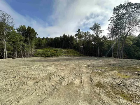 932 Middle Rd, Dummerston, VT 05301 photo 5