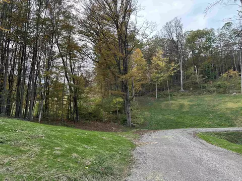 932 Middle Rd, Dummerston, VT 05301 photo 31
