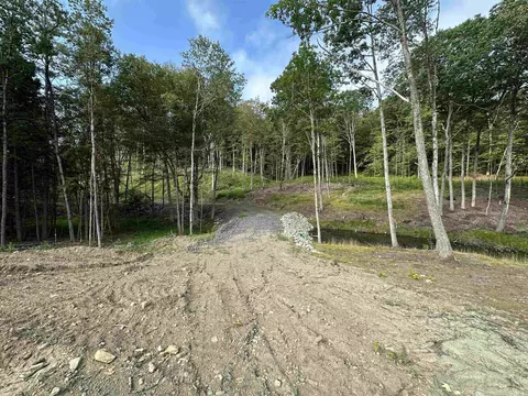 932 Middle Rd, Dummerston, VT 05301 photo 12