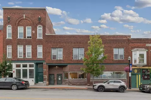 38-40 Kingman St, Saint Albans, VT 05478