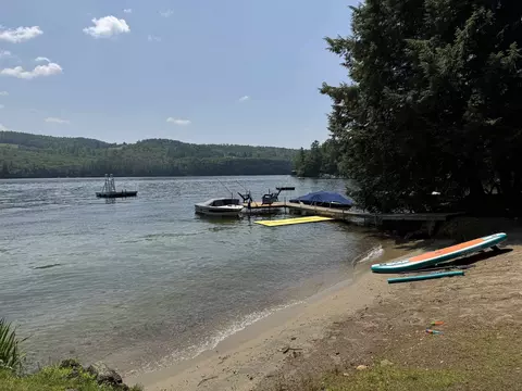 Exterior - 37 Old Ledge Rd, Holderness, NH 03245 photo 3 of 16