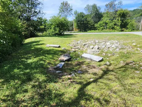 77 School St, Marshfield, VT 05658 photo 5