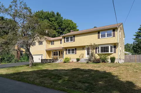 21 Garrison Rd, Salem, NH 03079
