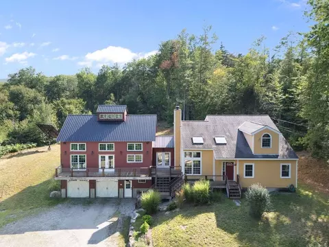 460 Stratton Gate Rd, Jamaica, VT 05343