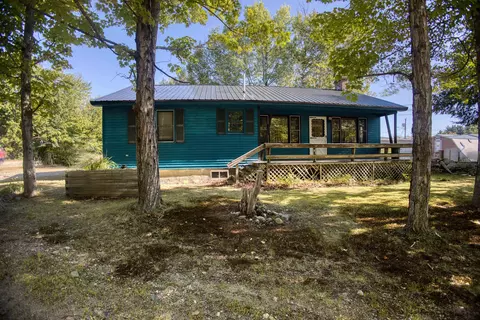 10 Dore St, Ossipee, NH 03814
