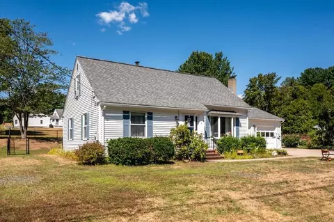 7 Kelley Dr, Dover, NH 03820