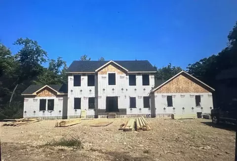 134 Falcon Ridge Rd #23, Milford, NH 03055