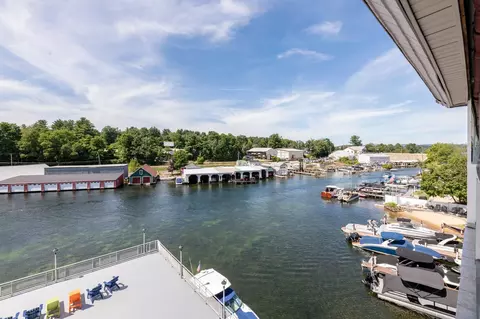 1152 Weirs Blvd #7, Laconia, NH 03246