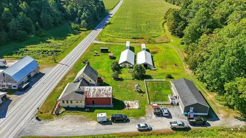 1433 N 116 Rd, Bristol, VT 05443