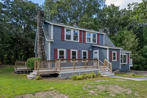 16 Mammoth Rd, Windham, NH 03087