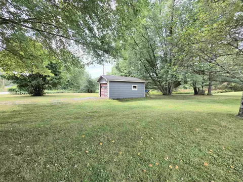 369 Hall Stream Rd, Canaan, VT 05902 photo 5