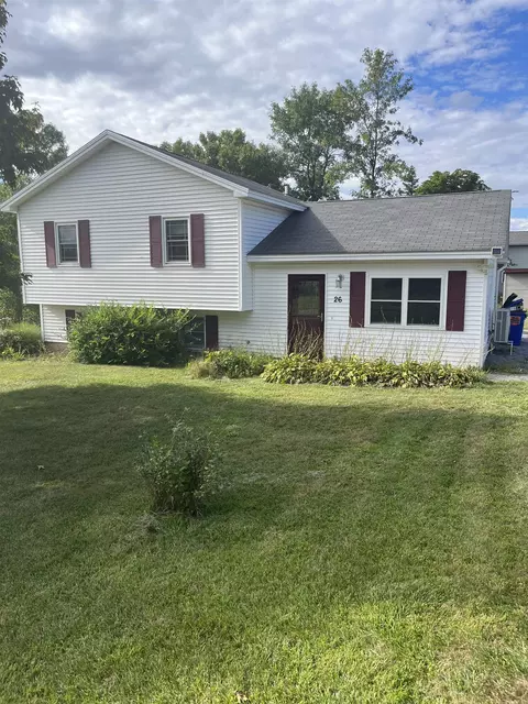 26 Thomas Cir, Vergennes, VT 05491