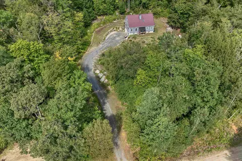 122 Northwood Estates Dr, Grafton, NH 03240