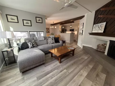 101 Bridges Cir #BRIDGES 101, Warren, VT 05674