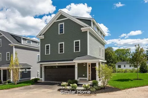 19 Eden Ln #2, Portsmouth, NH 03801