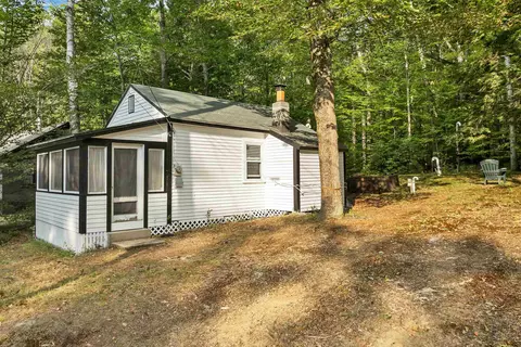 8 Smiling Hill Rd, Franklin, NH 03235