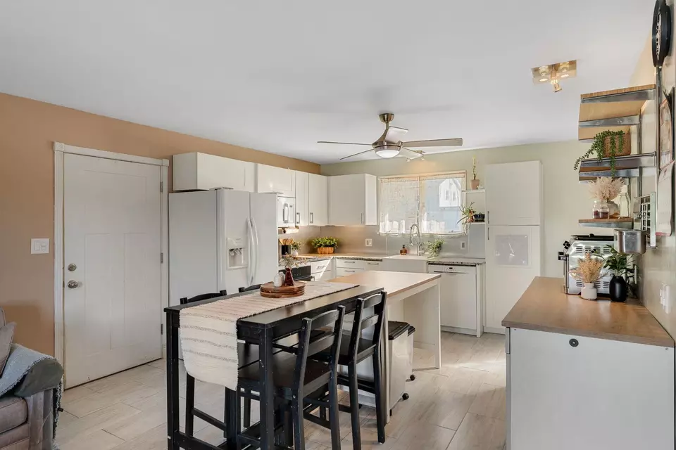 Kitchen - 7 Panther Dr, Orange, VT 05641 photo 6 of 6