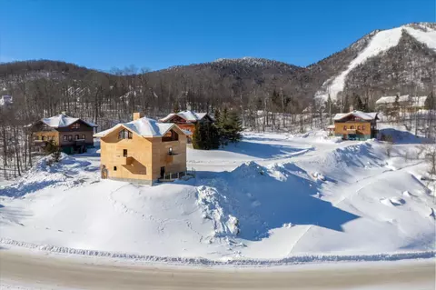 22 Vistas Dr # 1, Killington, VT 05751