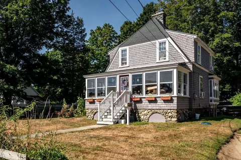 53 Winter St, Exeter, NH 03833
