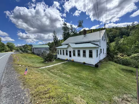 6555 Route 113, Vershire, VT 05079