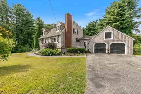 83 Sweet Hill Rd, Plaistow, NH 03865