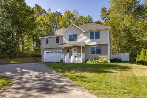 3 Sylvester St, Portsmouth, NH 03801