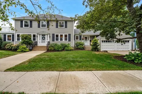 55 Trenton St, Manchester, NH 03104