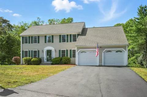33 Partridge Ln, Plaistow, NH 03865