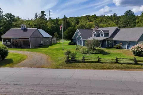 441 Bog Rd, Stratford, NH 03590